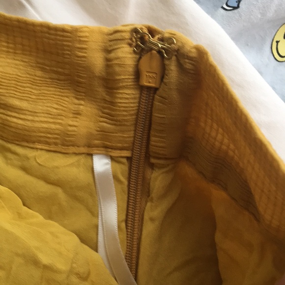 Tularosa ruffled mini skirt - Picture 10 of 11